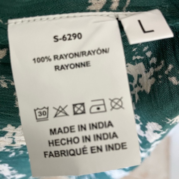 NWT Boho sage green flower print smocked dress w/ pockets! Bohera size L - Picture 8 of 15